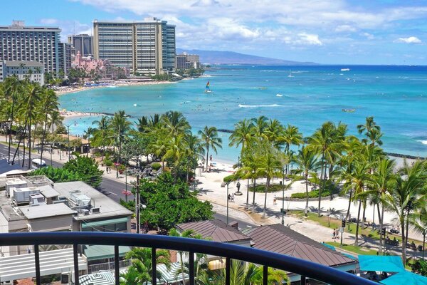 Vue sur la mer depuis l hôtel dans une station tropicale