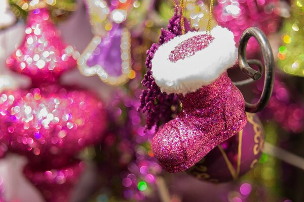 Chargement des décorations de Noël