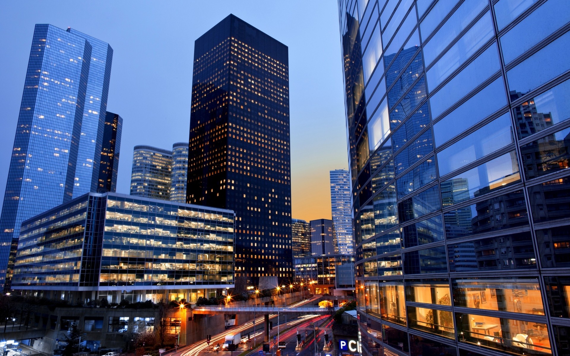 frankreich stadt architektur stadtzentrum wolkenkratzer geschäft stadt haus himmel büro reisen städtisch dämmerung modern skyline verkehr straße finanzen transportsystem turm hotel la dfense paris paris