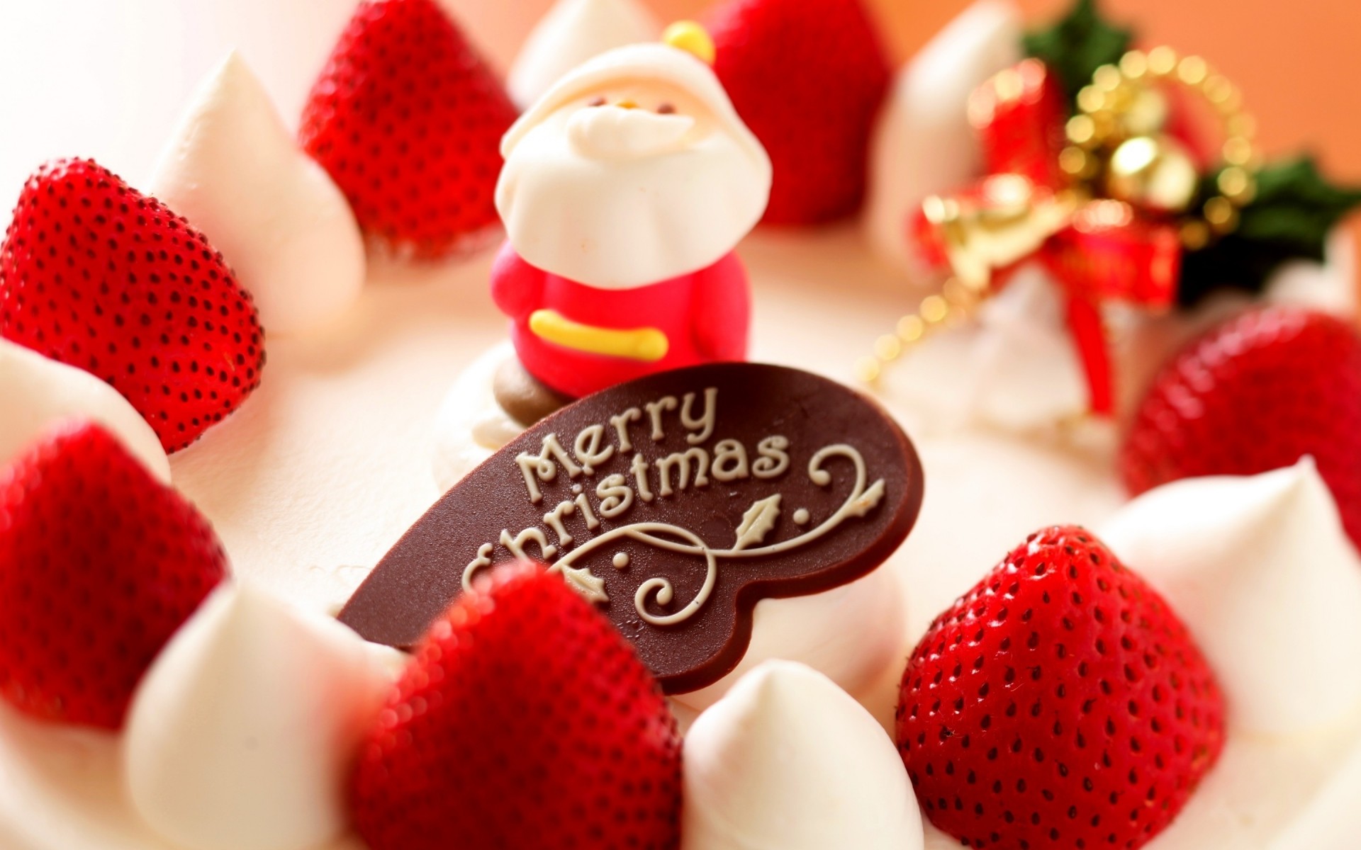 christmas strawberry delicious sweet cream sugar candy love berry romance indulgence fruit baking chocolate shining christmas tart sweets snowman strawberries