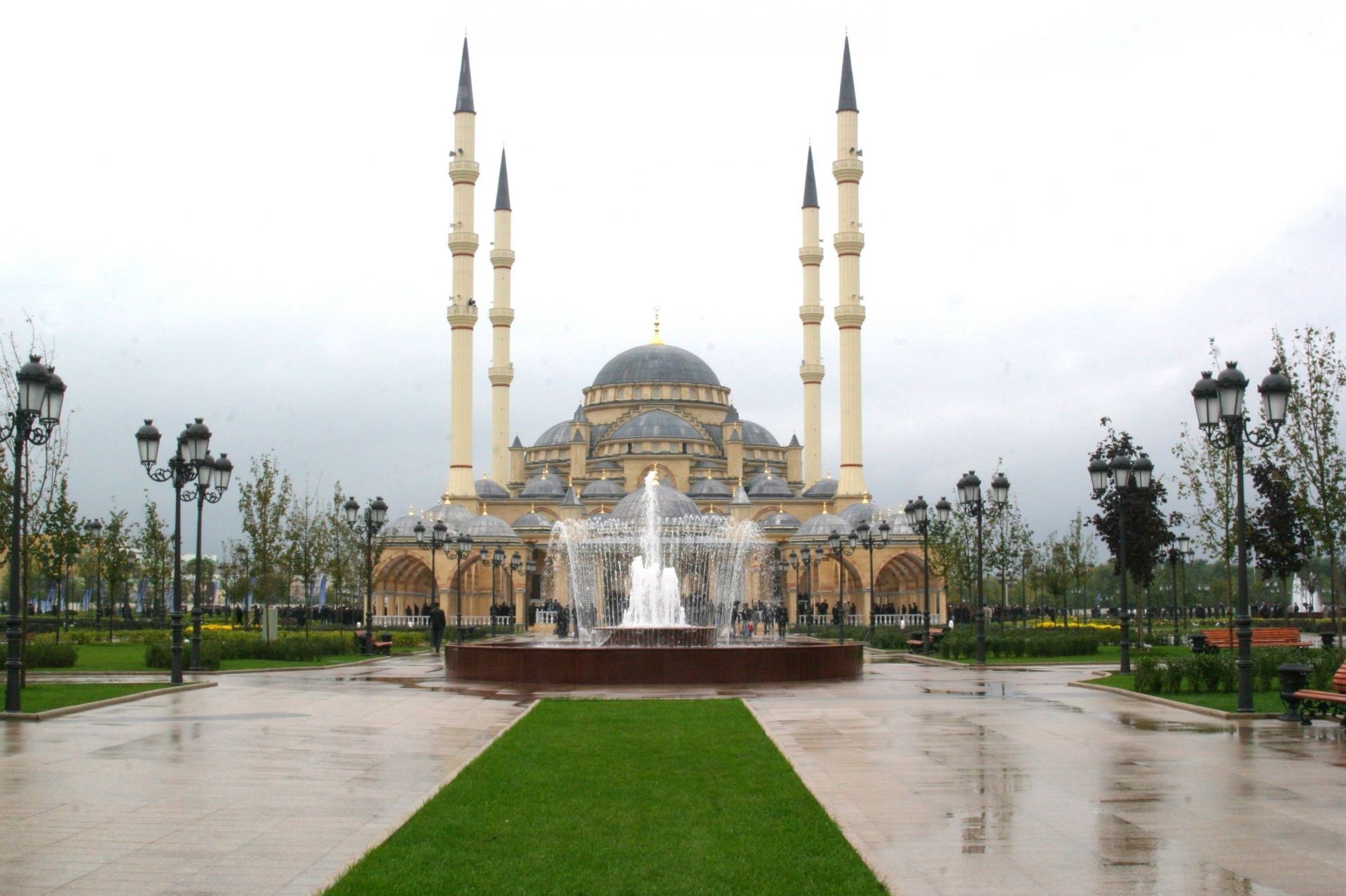 fountains minaret religion architecture dome building travel landmark tourism sky city temple monument outdoors religious ottoman museum