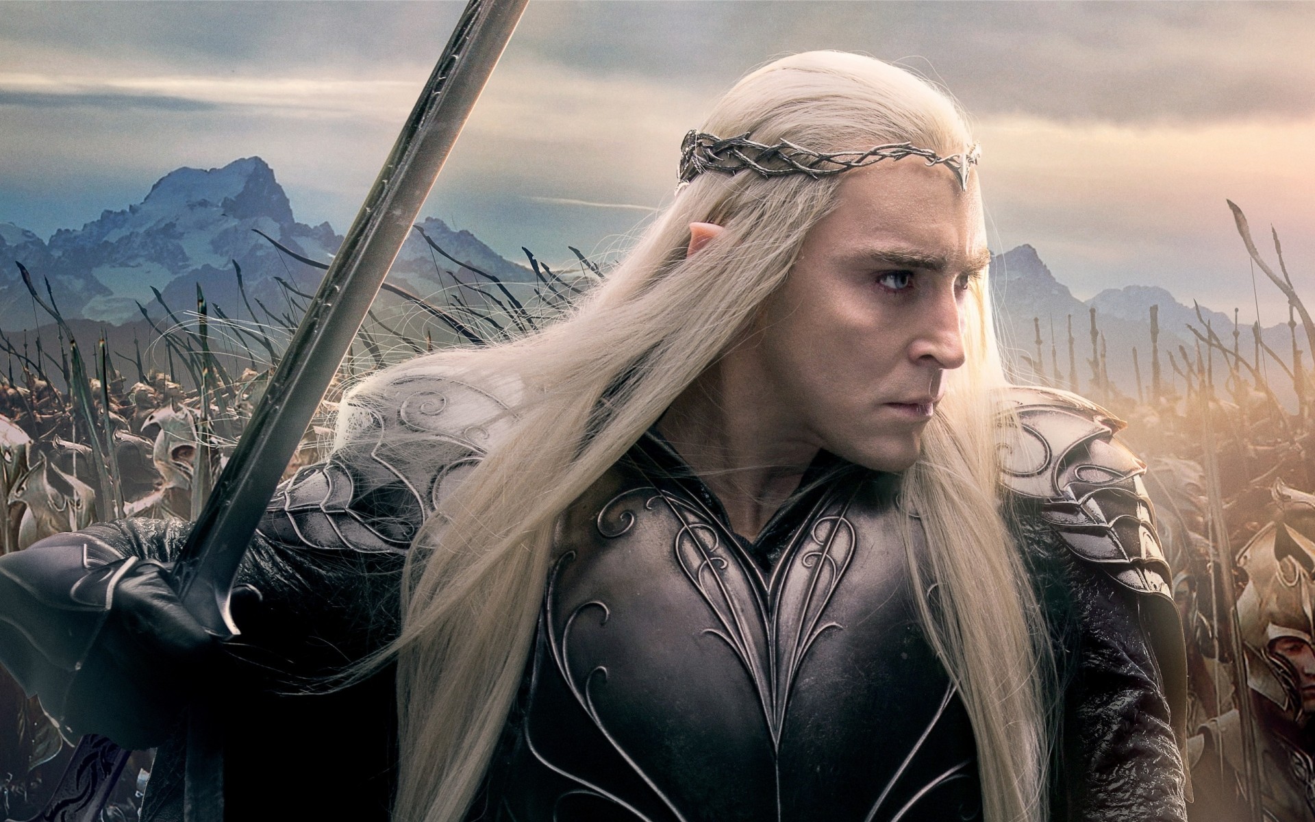 filmy dziewczyna portret kobieta wiatr piękny dorosły niebo natura podróże krajobraz model moda lato na zewnątrz hobbit bitwa pięciu armii mroczna las elf król thranduil król elfów miecz zbroja armia