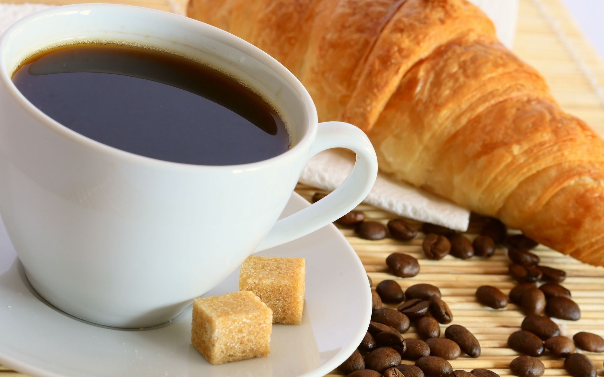 café petit déjeuner aube coupe croissant boire alimentaire espresso chaud pâtisserie boulangerie continental soucoupe pain sucré caféine délicieux sucre pain