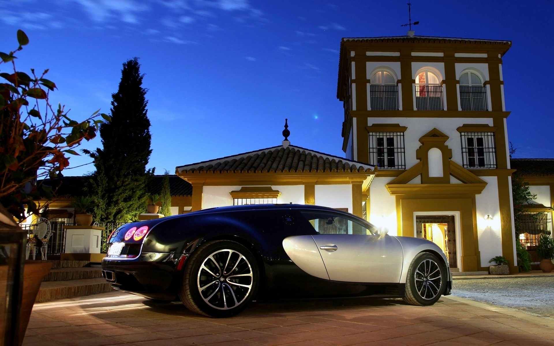 bugatti auto auto viaggi architettura strada marciapiede all aperto cielo sistema di trasporto bugatti veyron