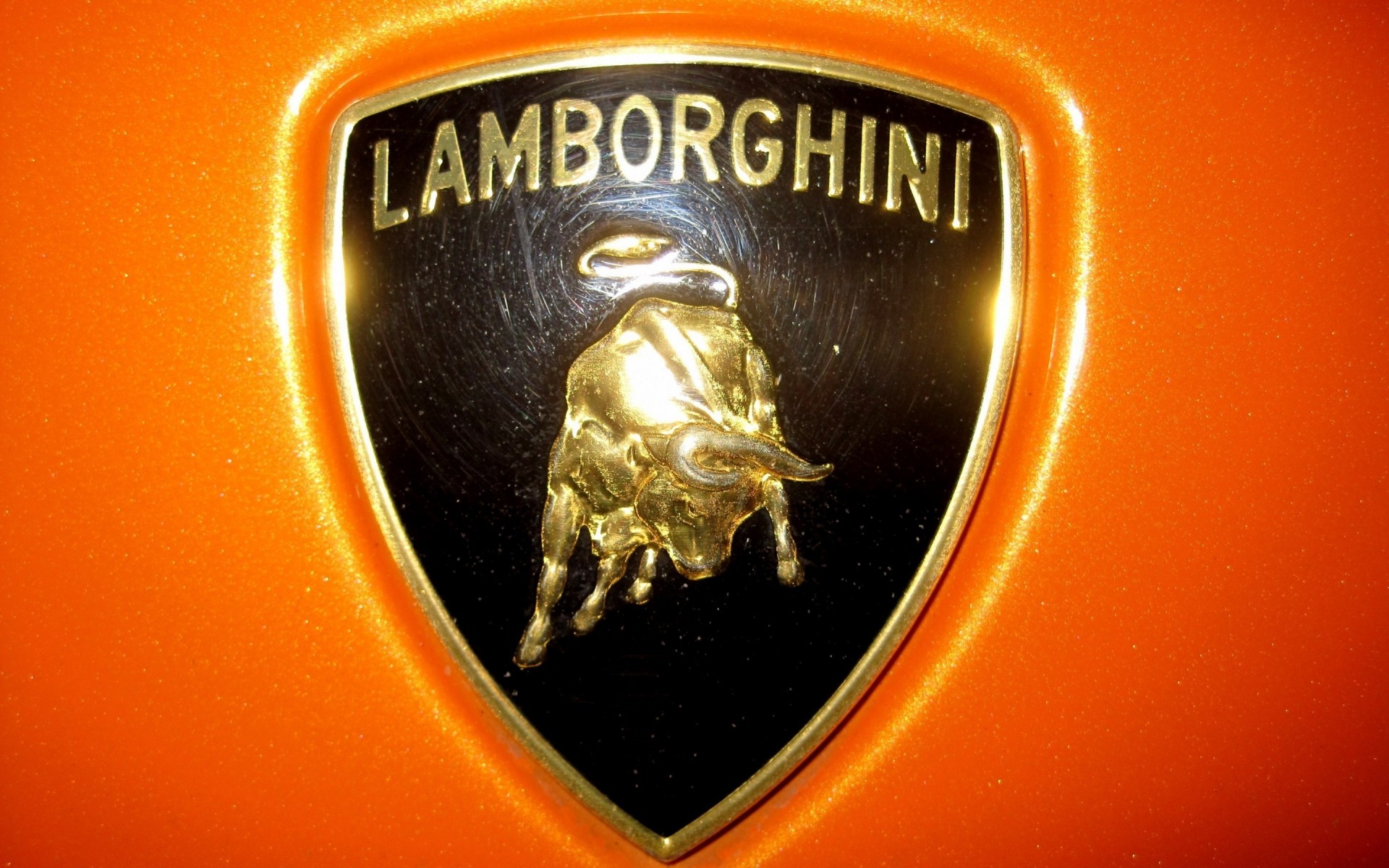 lamborghini rétro bureau art boire conception or vintage un logo taureau