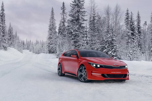 Voiture Kia. Hiver et neige