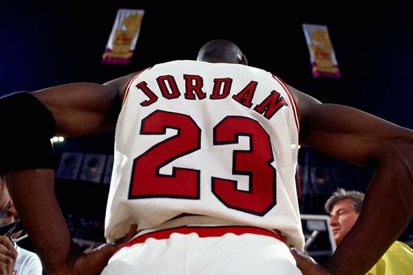 La leyenda del baloncesto Michael Jordan