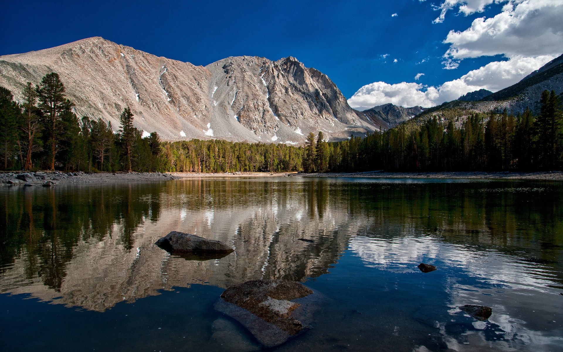 usa śnieg góry jezioro sceniczny woda drewno krajobraz odbicie na zewnątrz podróże natura niebo światło dzienne dolina jezioro dorothy sierra nevada kalifornia góry las odbicie jezioro