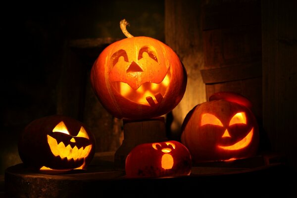 Pumpkins in the form of a head with a lantern inside