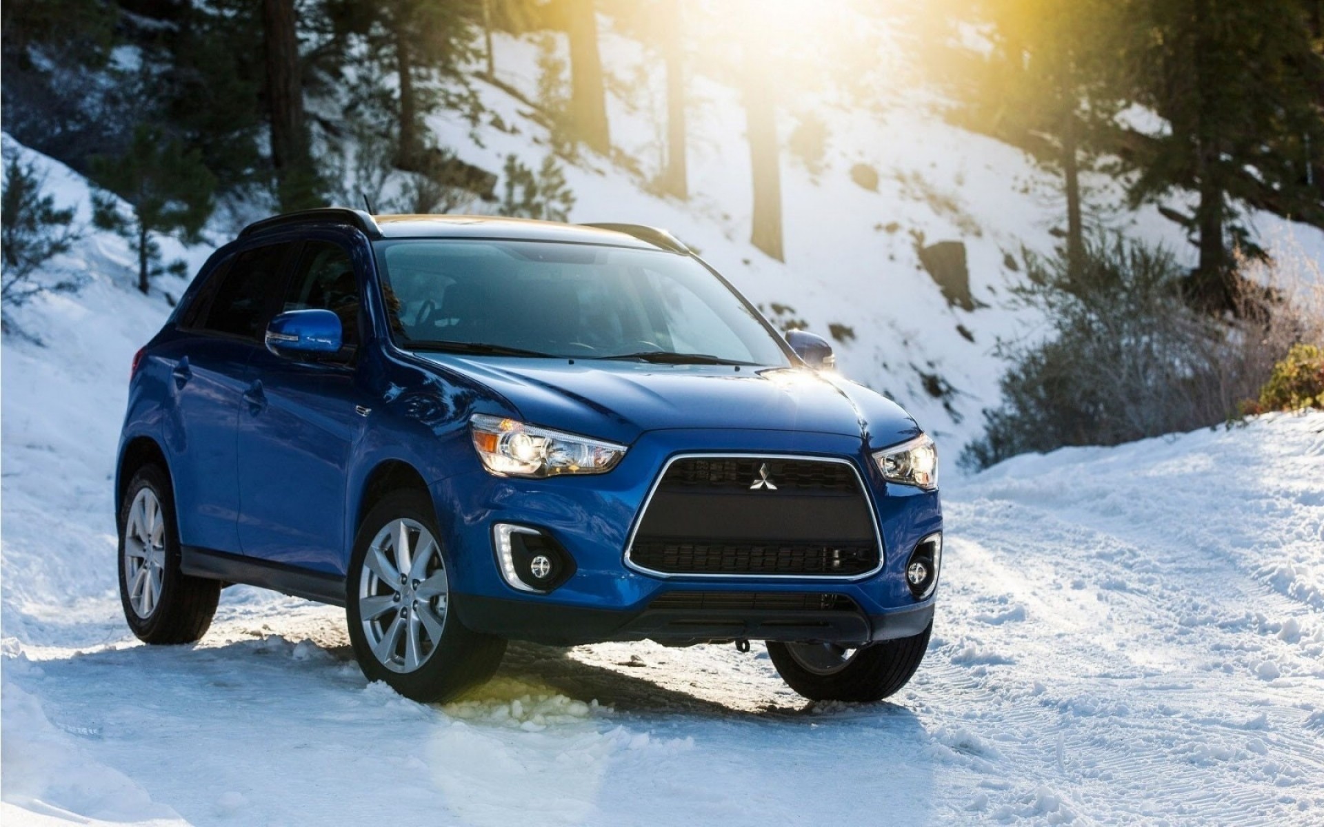 mitsubishi veicolo veicolo neve inverno sistema di trasporto ruote di ghiaccio fretta veloce freddo disco azione strada all aperto tempesta di neve