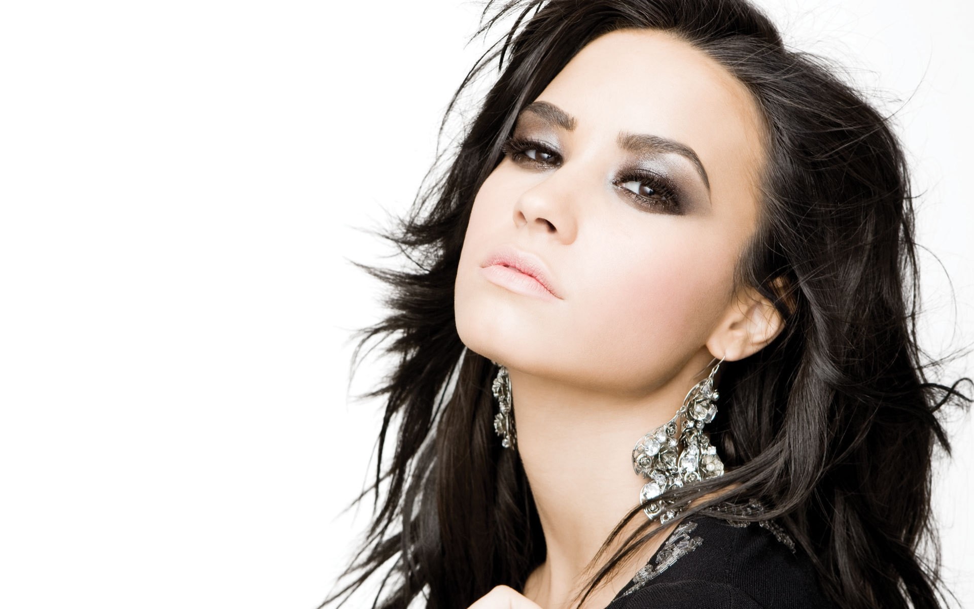 cantante donna moda sexy glamour occhio ritratto pelle modello bella labbra ragazza capelli carino demi lovato