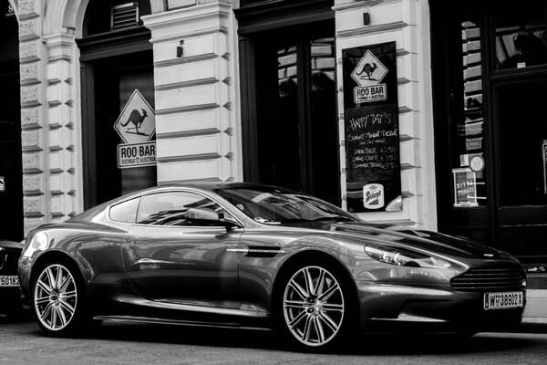 Premio auto Aston Martin