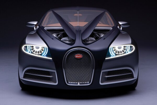 Ernste Vorderansicht des neuen Bugatti