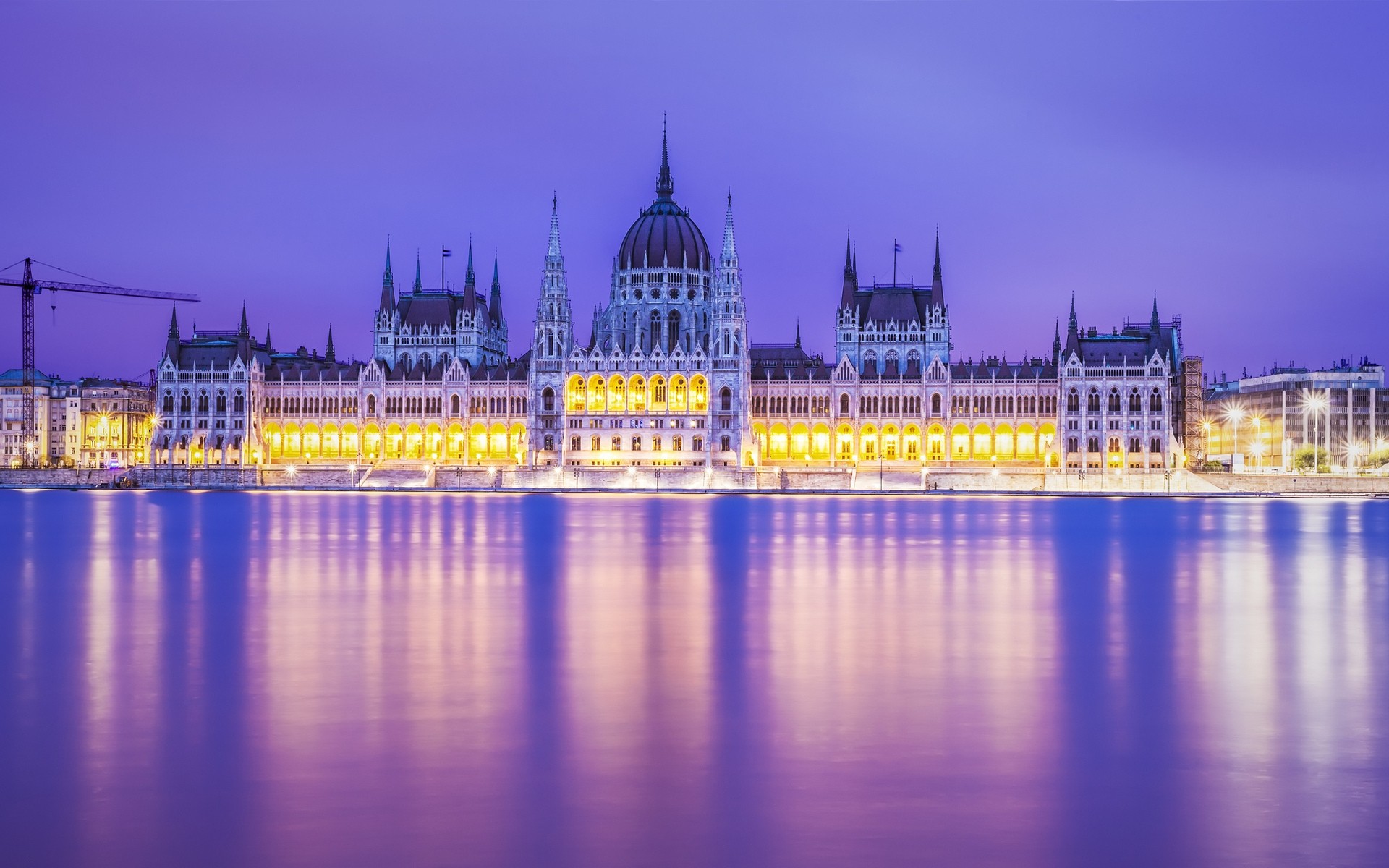 altre città architettura fiume riflessione acqua città viaggi crepuscolo cielo casa sera tramonto città illuminato ponte urbano punto di riferimento skyline all aperto budapest parlamento ungheria