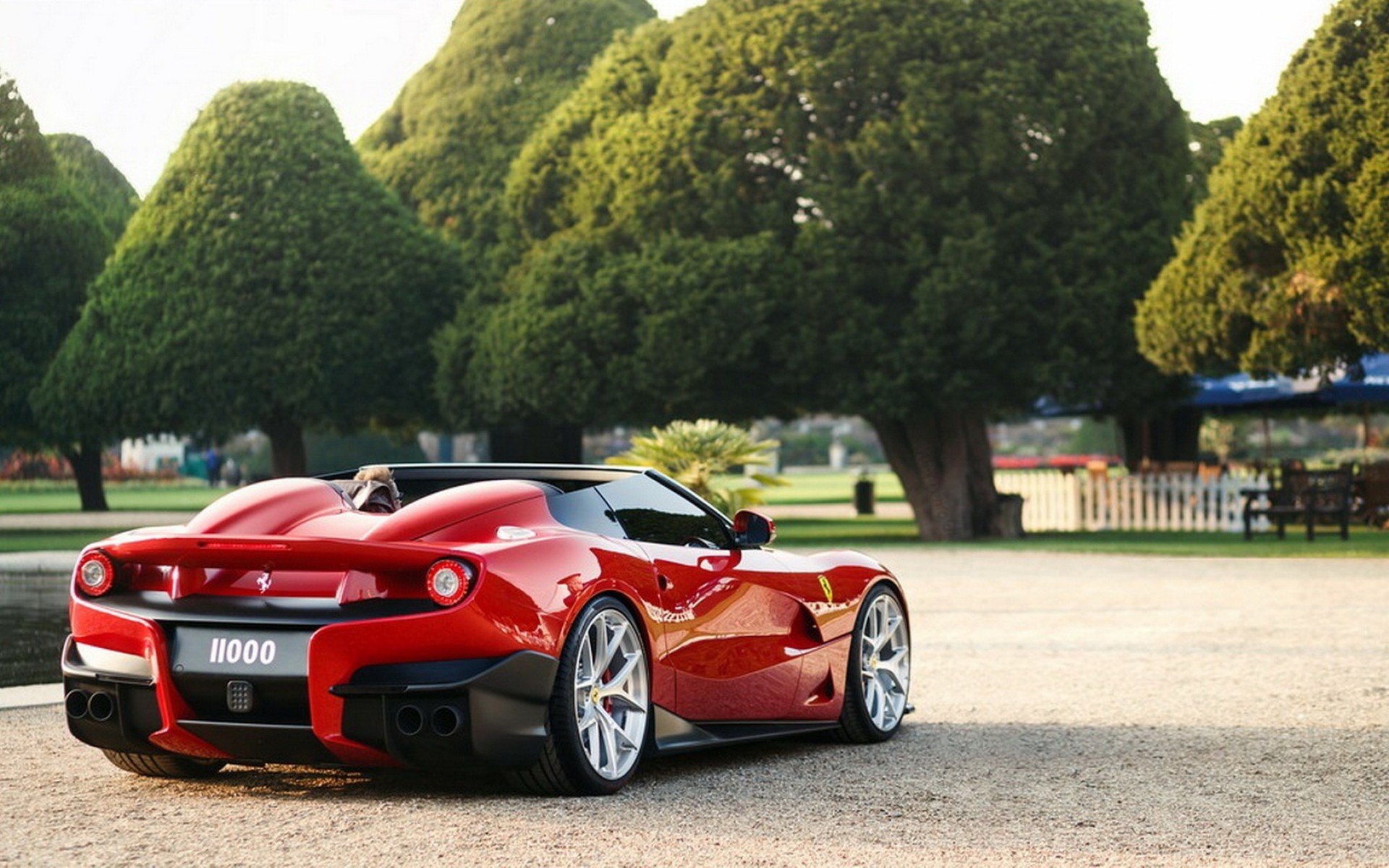 ferrari f12 trs