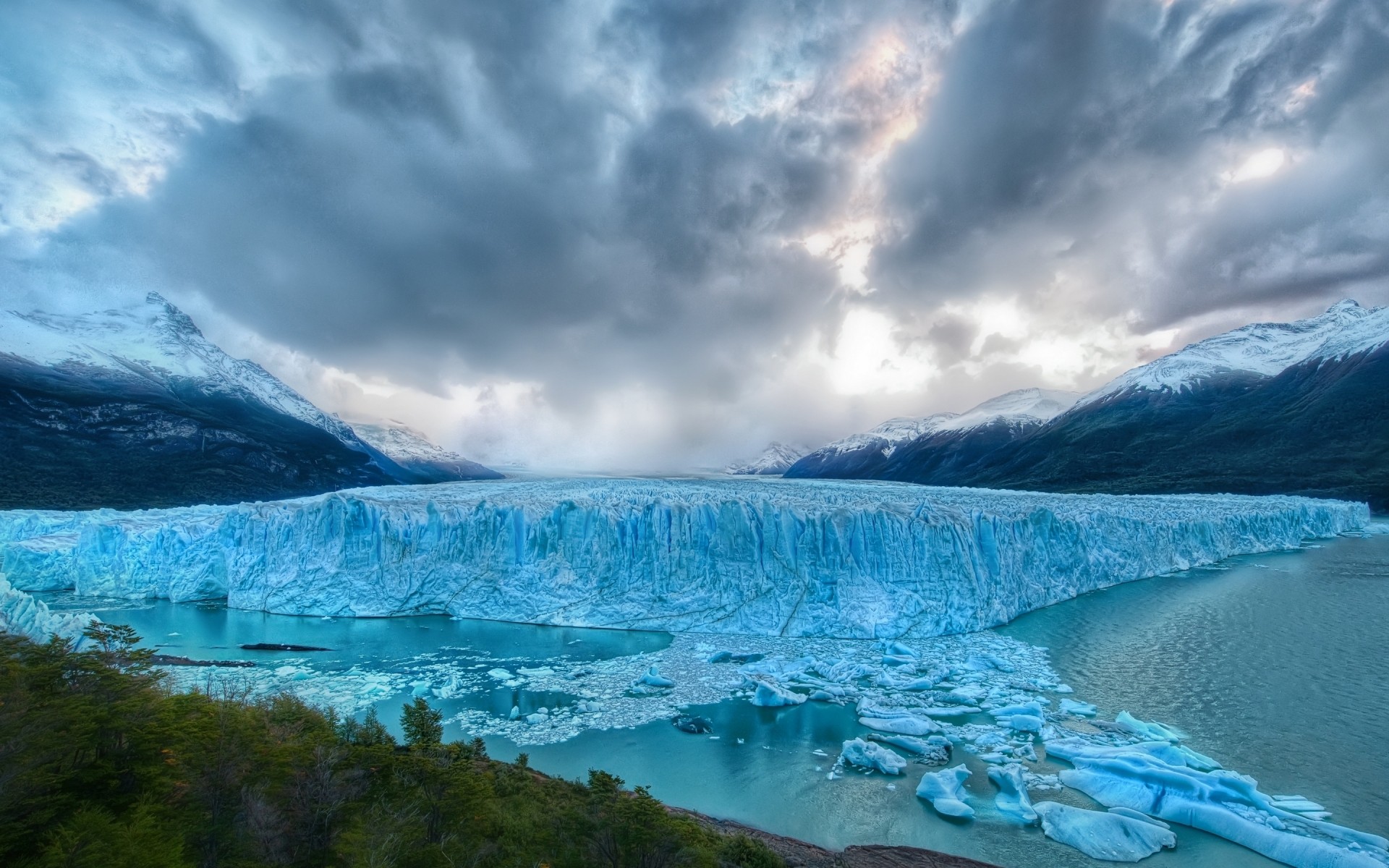 paisaje agua nieve paisaje viajes iceberg hielo helada naturaleza glaciar montañas cielo al aire libre escénico mar hermosa vista montañas frío