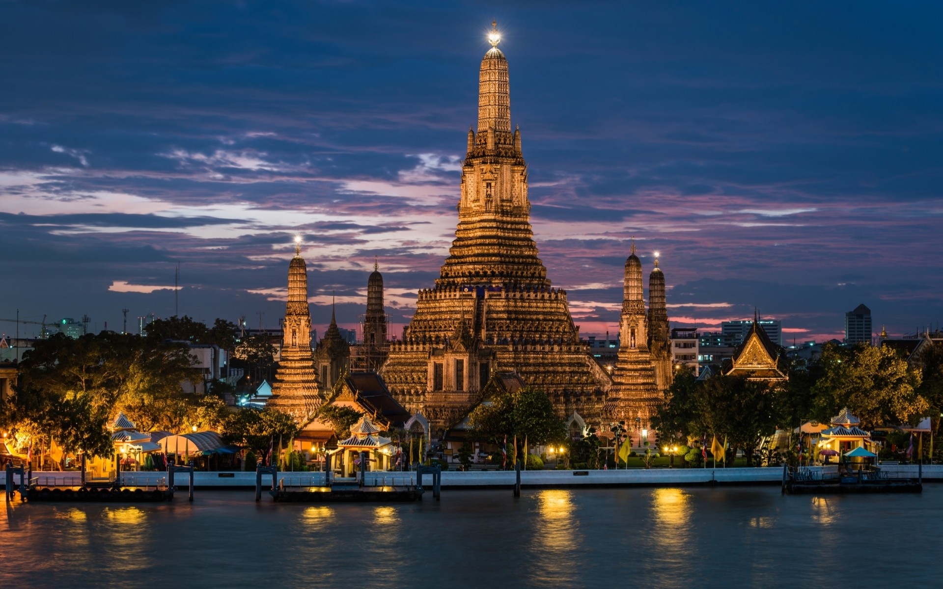 altre città architettura viaggi crepuscolo casa cielo all aperto città acqua religione fiume sera illuminato tramonto bangkok thailandia attracco