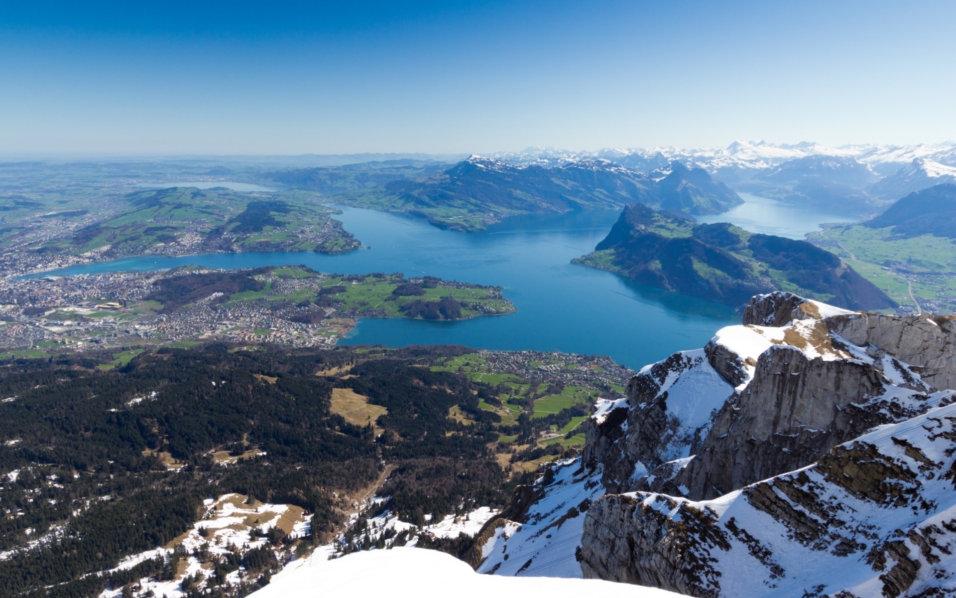 landschaft berge schnee reisen landschaft himmel natur landschaftlich im freien berggipfel hoch wasser rock gletscher tal panorama spektakel winter norwegen stadt höhen