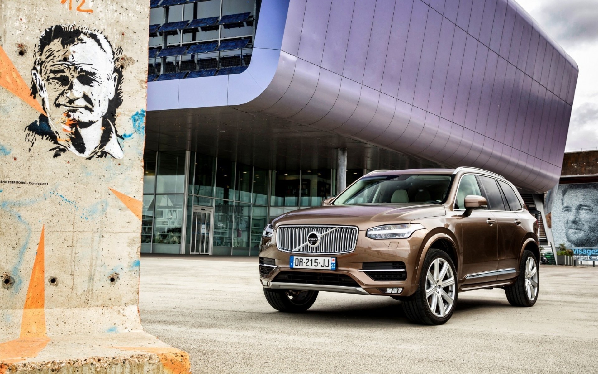 volvo araba araba ulaşım sistemi sokak seyahat volvo xc90