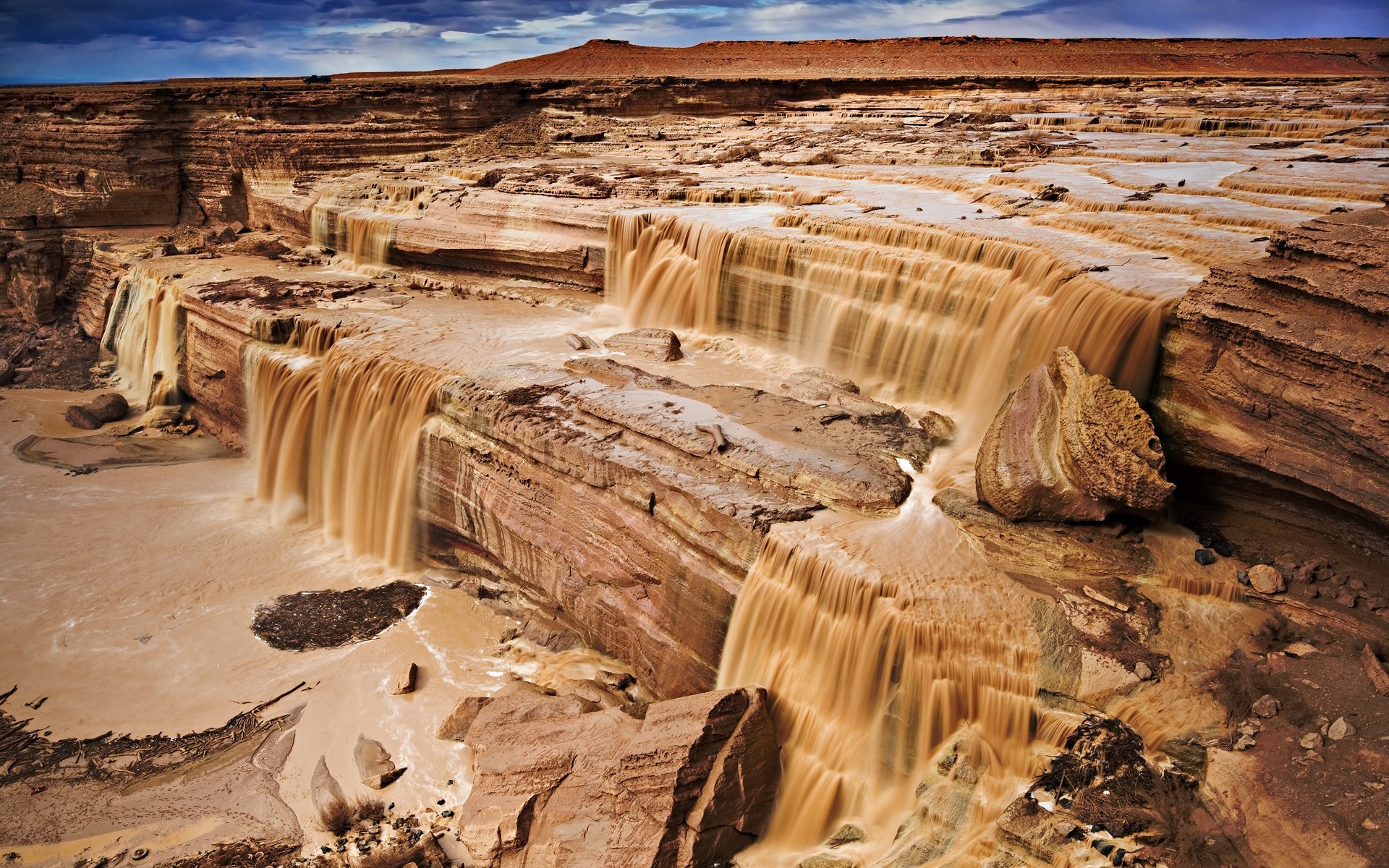 paysage voyage désert rock eau canyon paysage grès à l extérieur nature sable scénique géologie pierre sec rivière ciel nuages