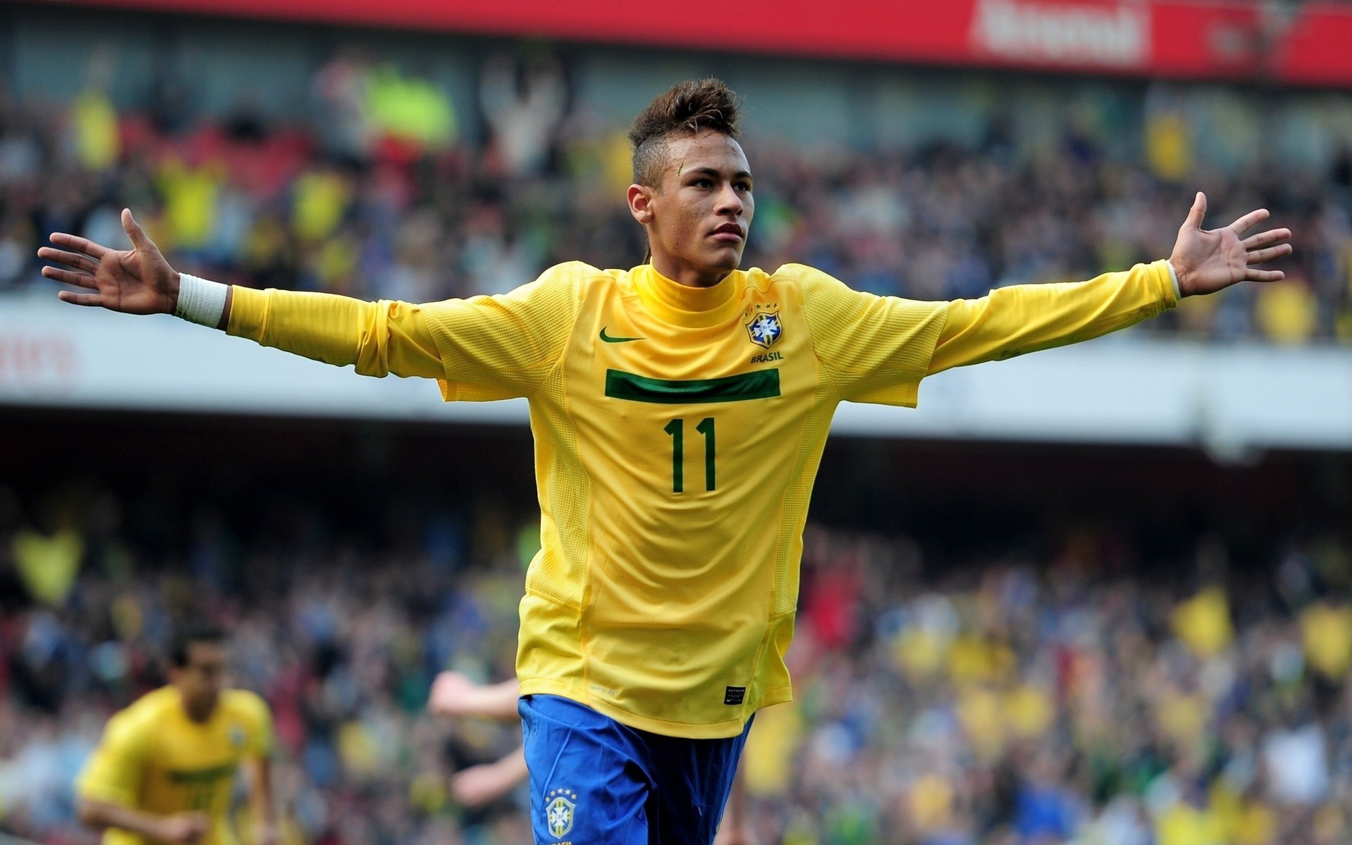 outras cidades futebol futebol jogo competição homem bola liga estádio jogos adulto pés copa objetivo estrela nacional amarelo rio