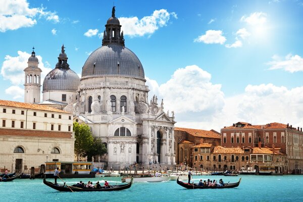 Viaggia in Italia, diventa Veneziano