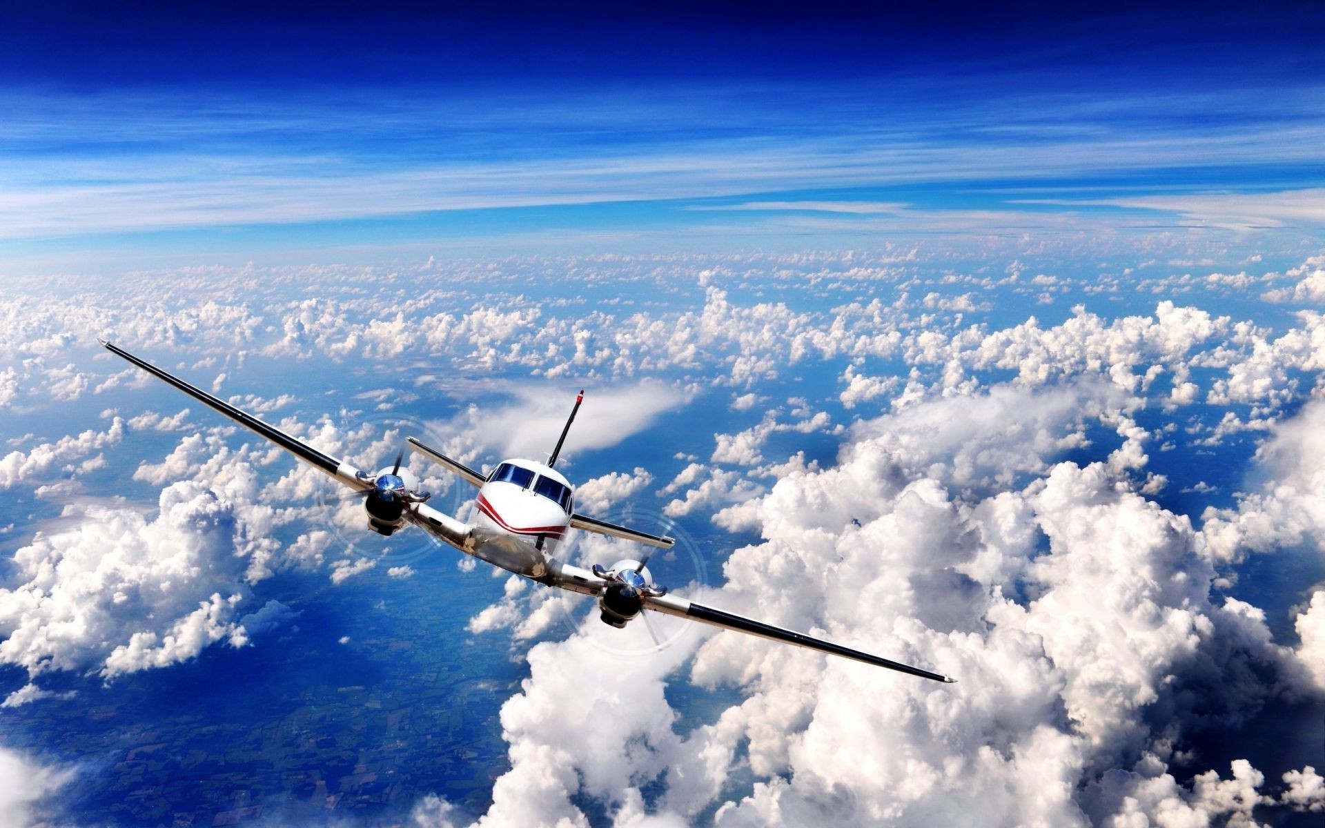 私人飞机 飞机 天空 飞机 空气 飞行 飞 云 天气 运输系统 飞机 旅行 户外 客机 翼 高