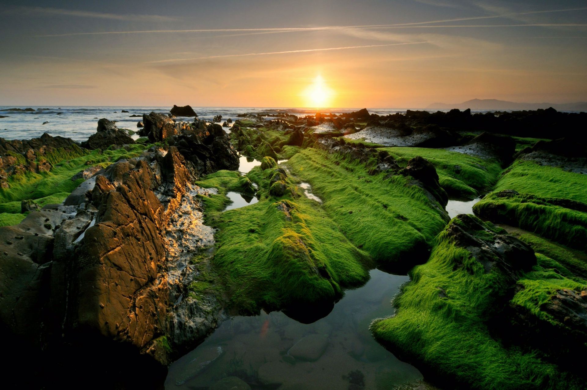 zachód słońca i świt woda krajobraz zachód słońca świt podróże natura ocean niebo morze morze plaża słońce na zewnątrz wieczorem jezioro rzeka zmierzch