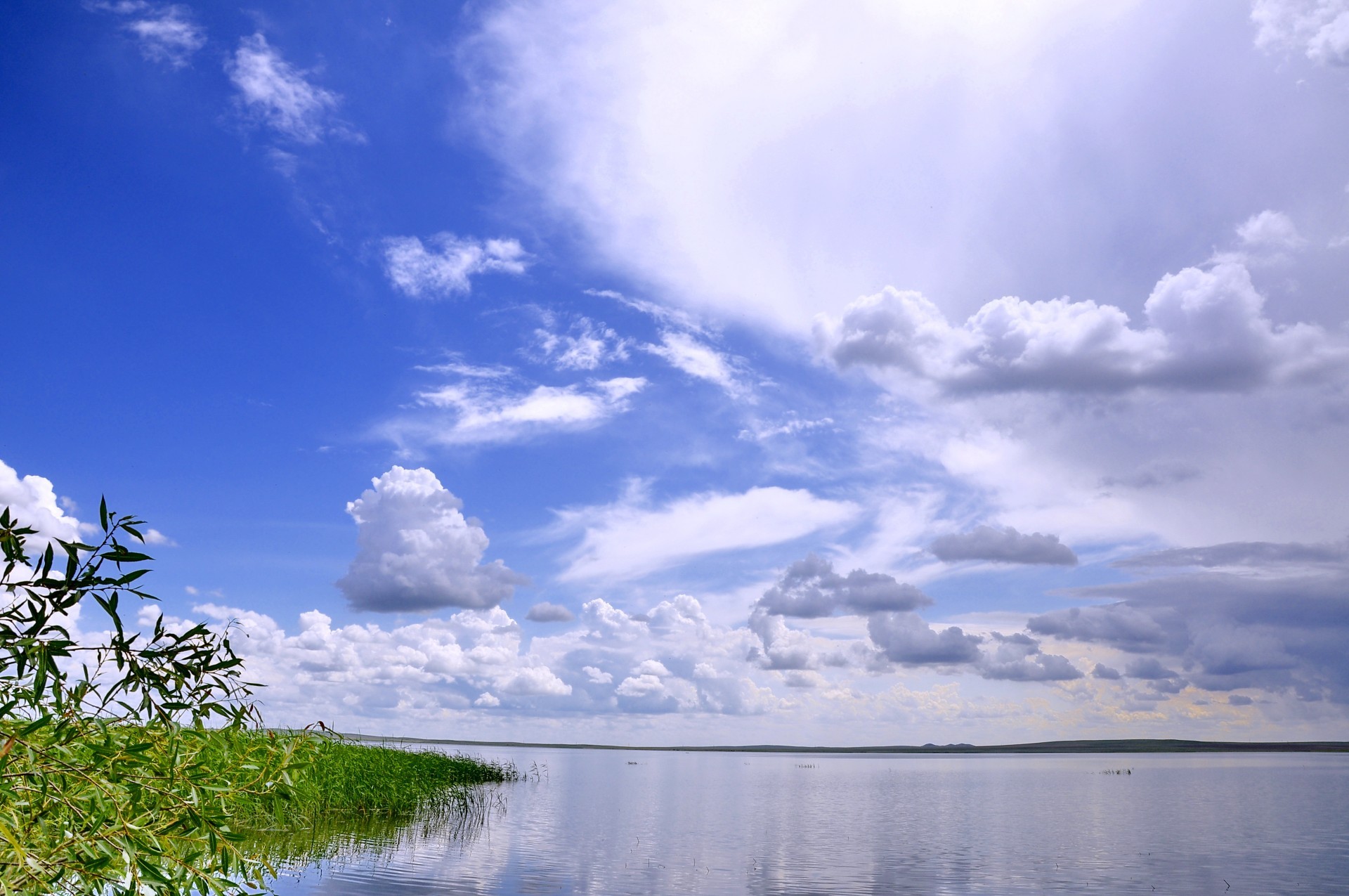 im urlaub wasser landschaft natur himmel im freien see sommer reisen wolke landschaftlich tageslicht