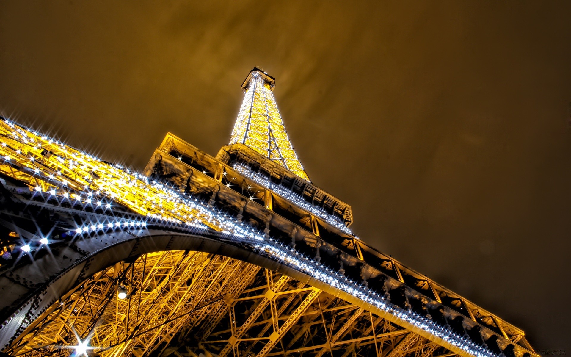 maison et intérieur lumière pont or flou voyage art ville