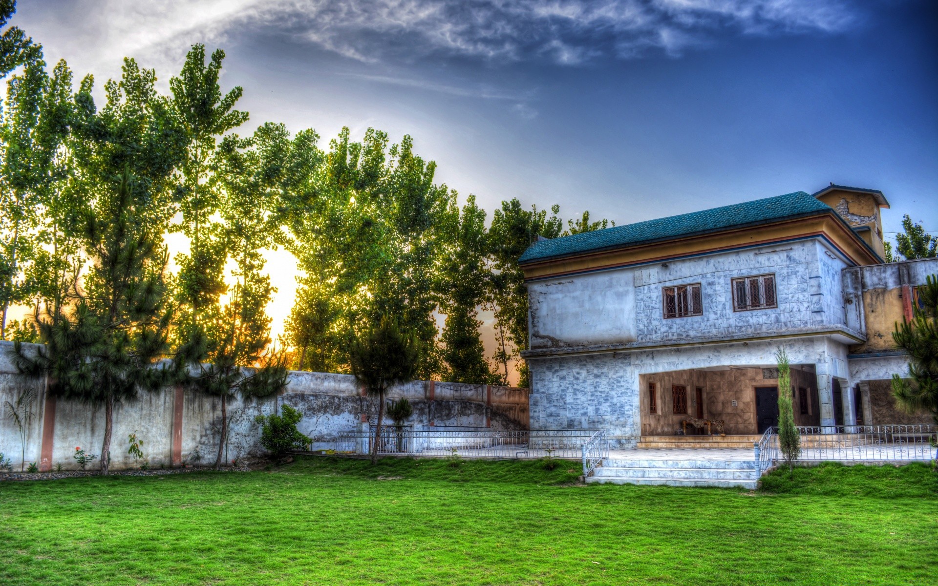 casa e interni casa casa architettura prato albero erba all aperto cielo casa legno esterno vecchio famiglia