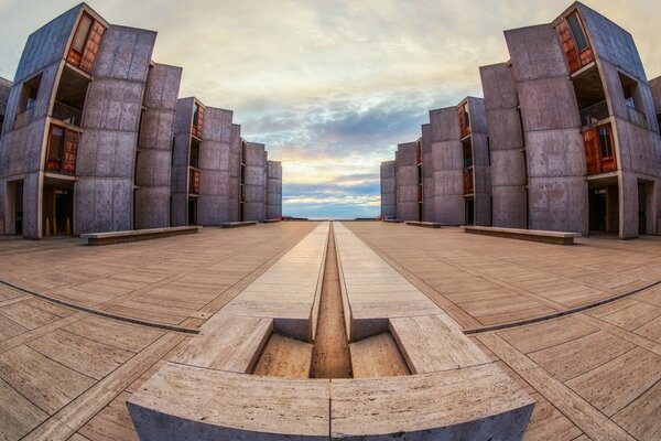 Cubic avenue with a view of the sky