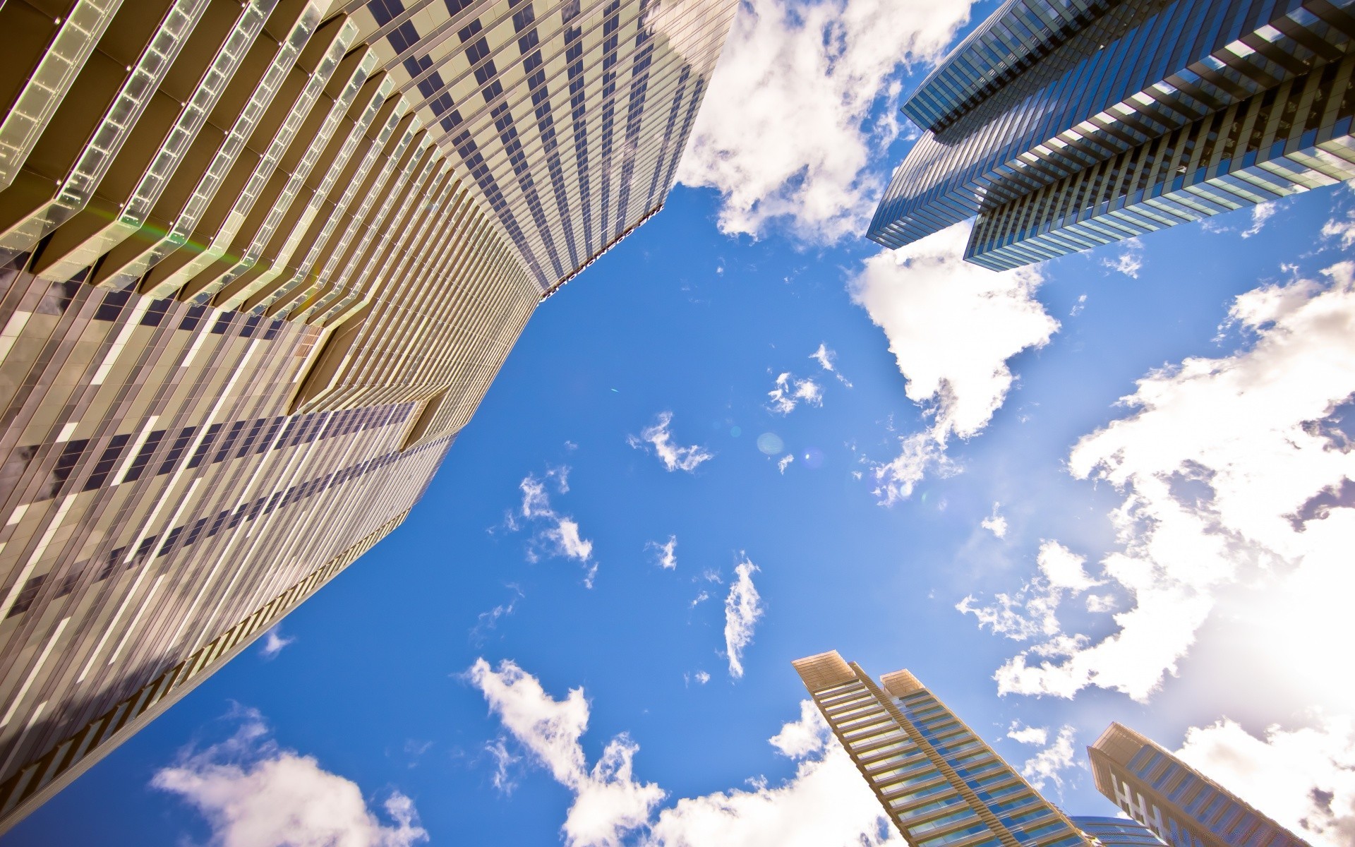 hogar e interior cielo arquitectura negocios al aire libre viajes moderno hogar oficina luz del día tecnología construcción moderno ciudad alto futurista rascacielos expresión