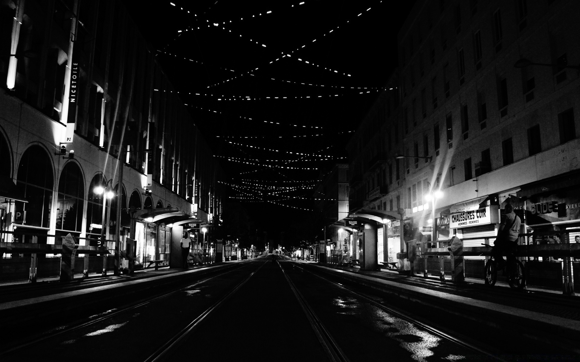 blanco y negro calle monocromo ciudad sistema de transporte viajes carretera tráfico desenfoque urbano atasco de tráfico coche tren luz centro de la ciudad ferrocarril túnel fotografía puente rápido