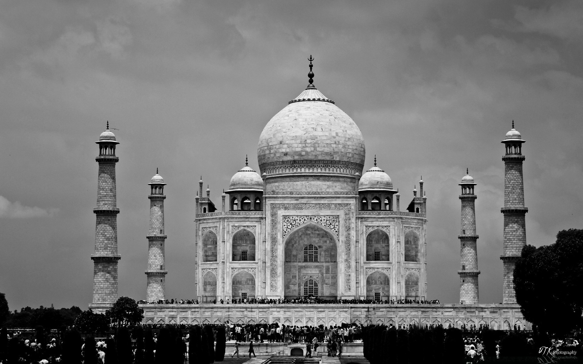 black and white religion architecture dome minaret building temple mausoleum travel grave landmark city religious tourism