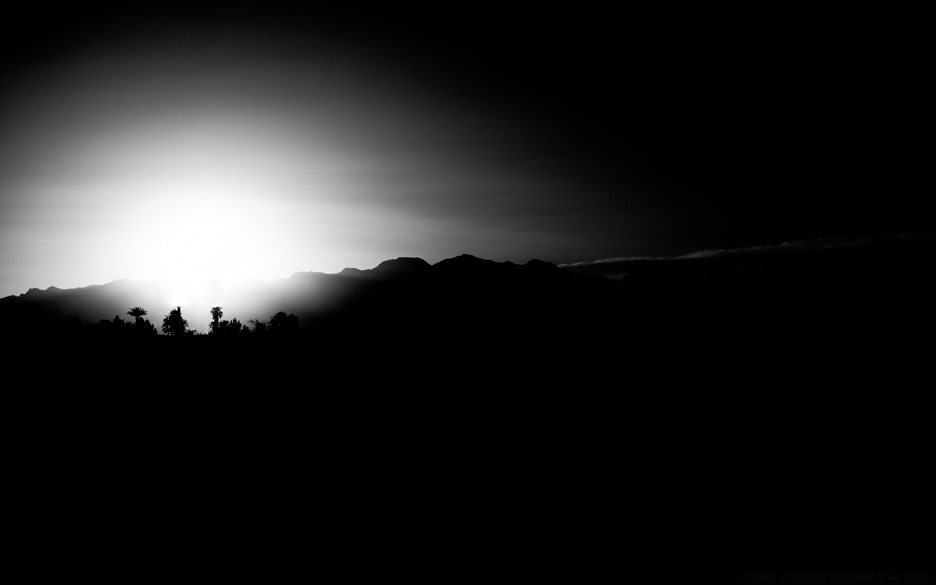 noir et blanc lune ciel coucher de soleil paysage soleil silhouette éclipse crépuscule soir lumière brouillard aube rétro-éclairé nature montagnes astronomie à l extérieur monochrome art