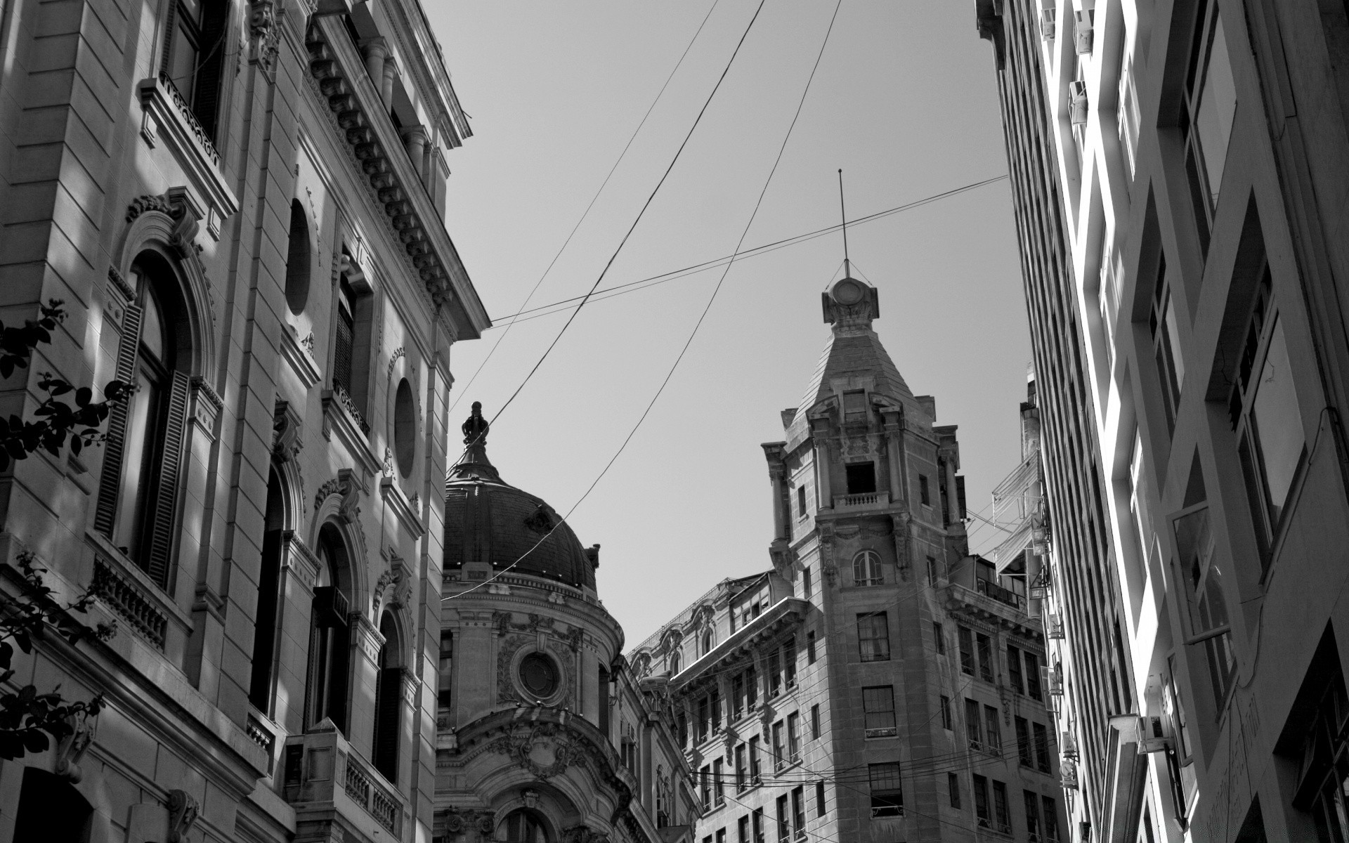 noir et blanc ville architecture maison rue urbain voyage place à l extérieur ciel vieux tourisme ville spectacle tour fenêtre ville centre-ville