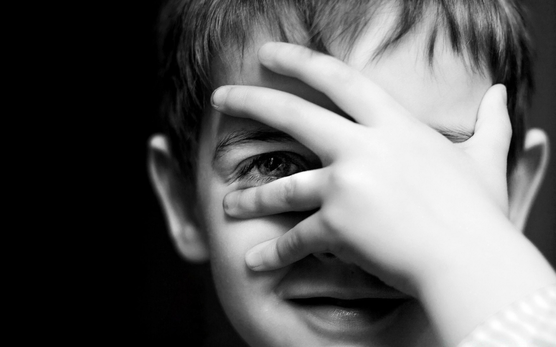 schwarz und weiß porträt frau monochrom mädchen ein gesicht auge erwachsener mode