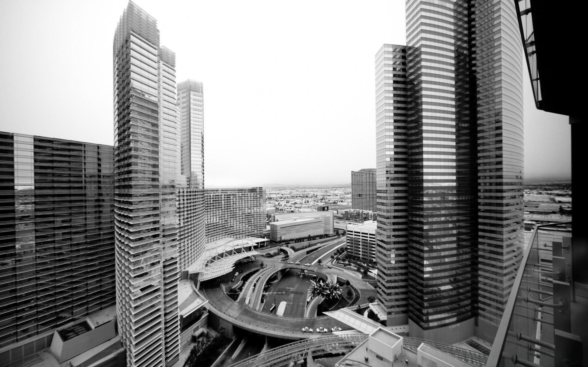 preto e branco arranha-céu arquitetura cidade escritório moderno casa centro da cidade o negó cio skyline cidade urbano torre alto finança moderno expressão céu construç ã o financeira