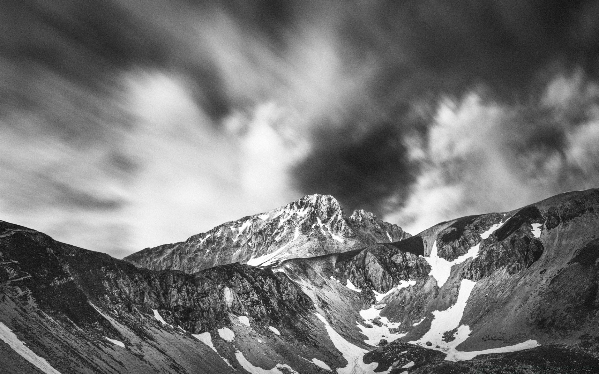 bianco e nero neve monocromatico paesaggio montagna natura cielo nebbia viaggi ghiaccio inverno roccia all aperto