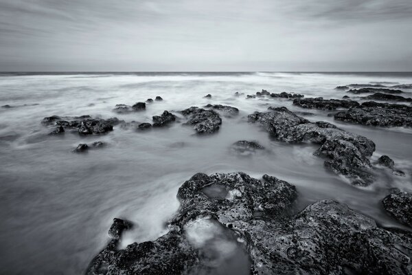 Black and white memories - sea, rocks, fear