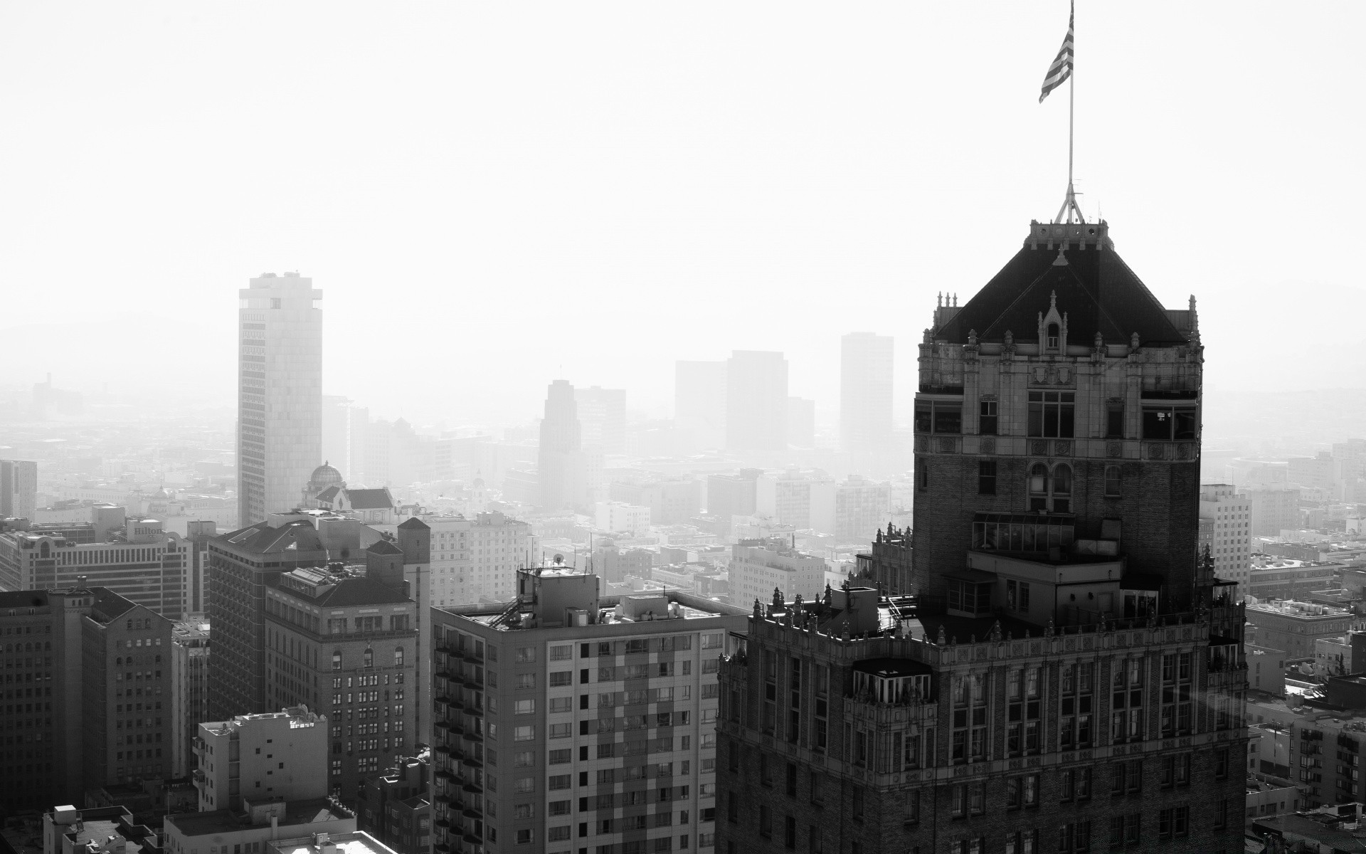 noir et blanc ville gratte-ciel architecture skyline maison bureau voyage tour ville à l extérieur centre-ville urbain panoramique ciel rue haut