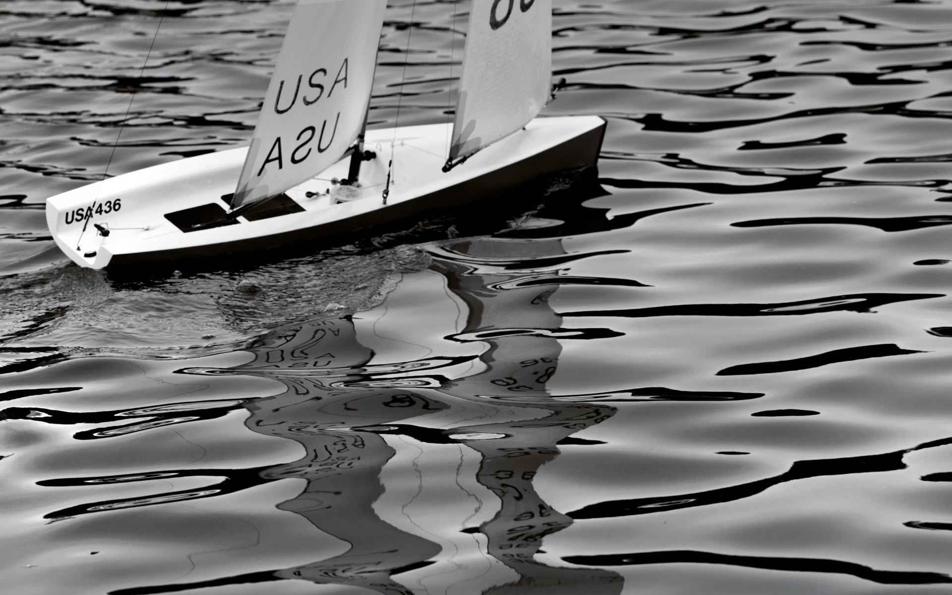 noir et blanc eau bateau bateau océan mer système de transport voyage