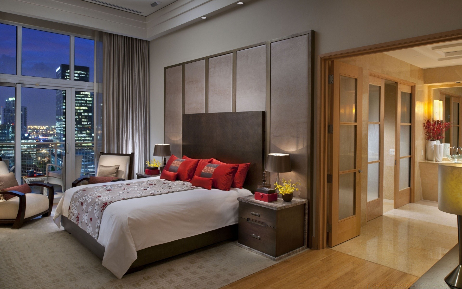 casa e interni mobili camera camera da letto coperta letto finestra lampada tappeto casa pavimento casa appartamento cuscino tavolo interior design moderno di lusso hotel famiglia divano