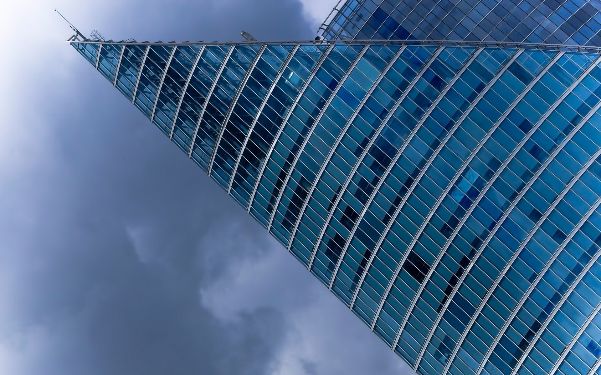 haus und interieur himmel architektur stadt geschäft wolkenkratzer glas haus modern hoch stadtzentrum stahl städtisch modern büro perspektive hoch