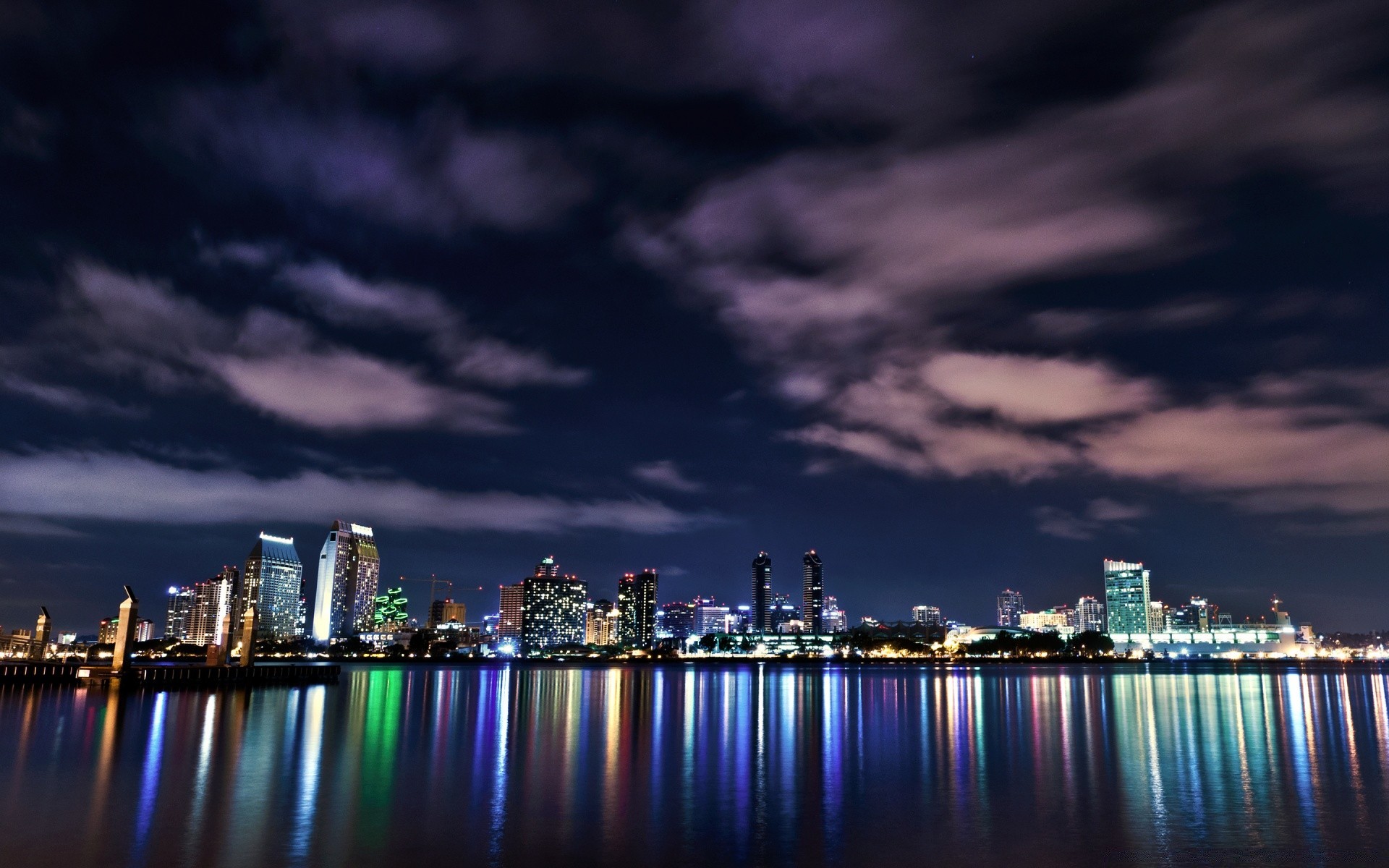 otras ciudades ciudad skyline ciudad arquitectura agua puesta de sol crepúsculo rascacielos centro de la ciudad cielo noche reflexión río viajes paseo marítimo casa puerto puente urbano