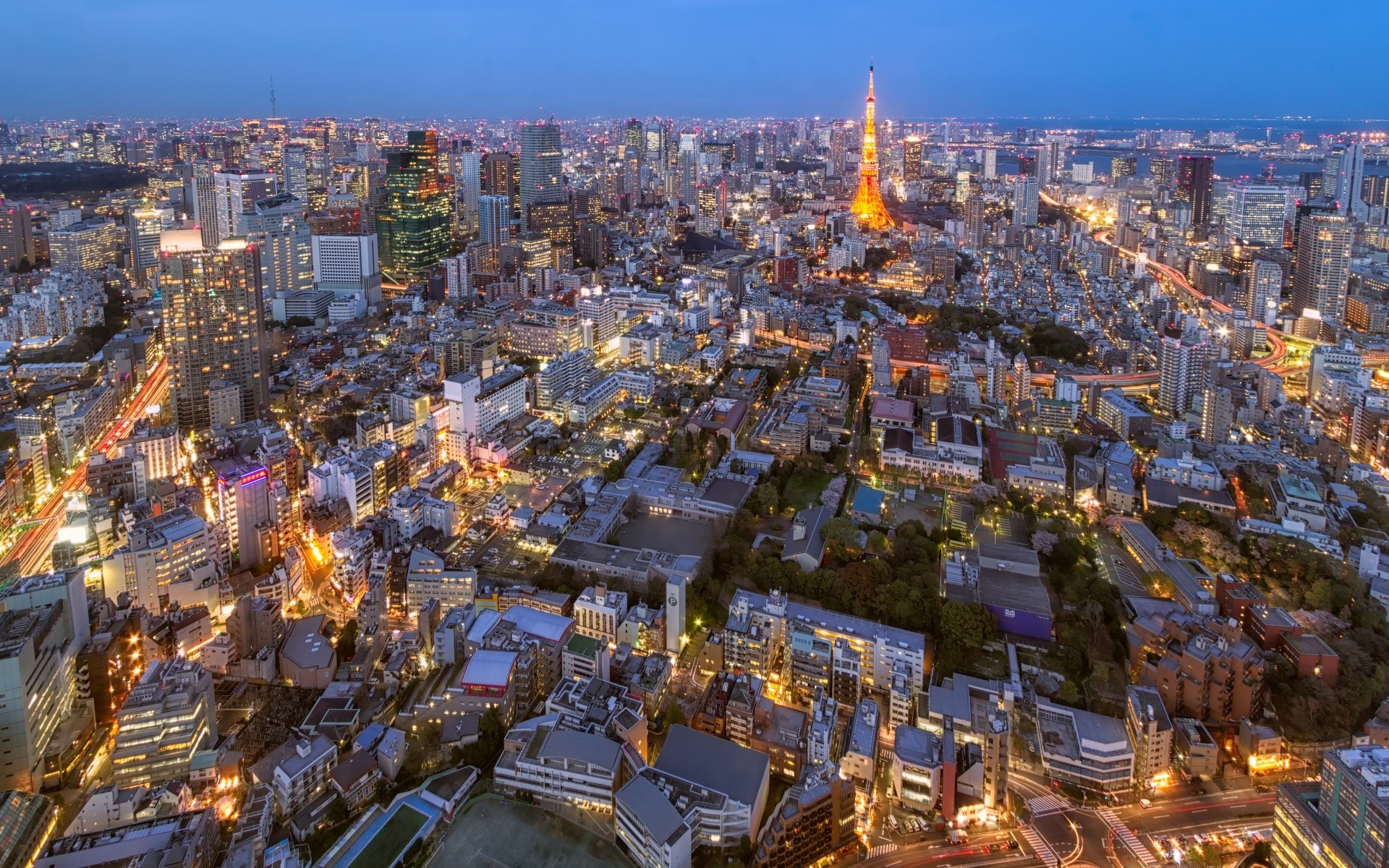 andere städte stadt stadt skyline reisen dämmerung architektur antenne urban wolkenkratzer verkehr innenstadt haus spektakel abend hintergrundbeleuchtung kapital panorama stadt panorama