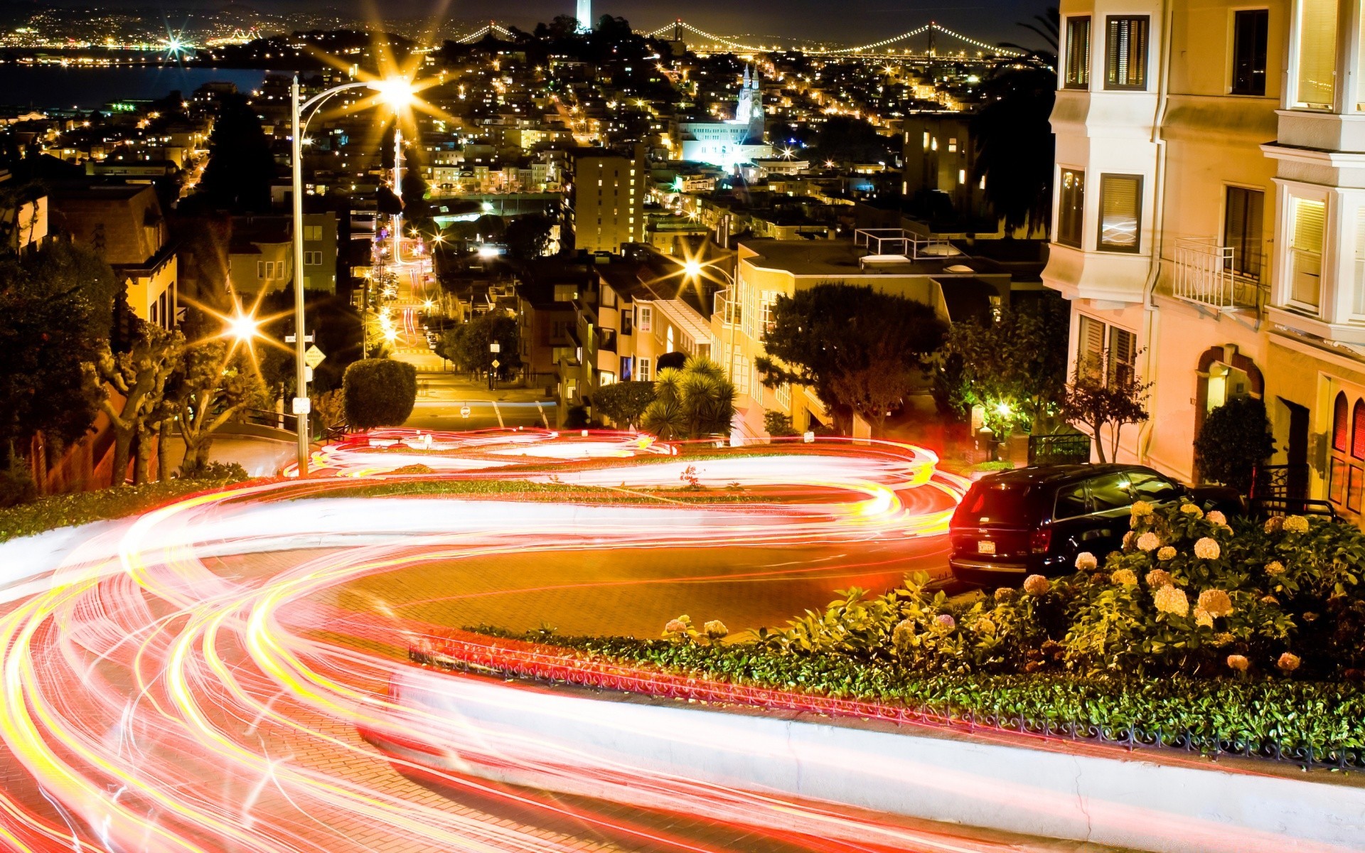 diğer şehirler yol bulanıklık araba sokak trafik ulaşım sistemi seyahat trafik akşam hızlı şehir acele et ışık otoyol kentsel alacakaranlık aydınlatma şehir merkezi ev