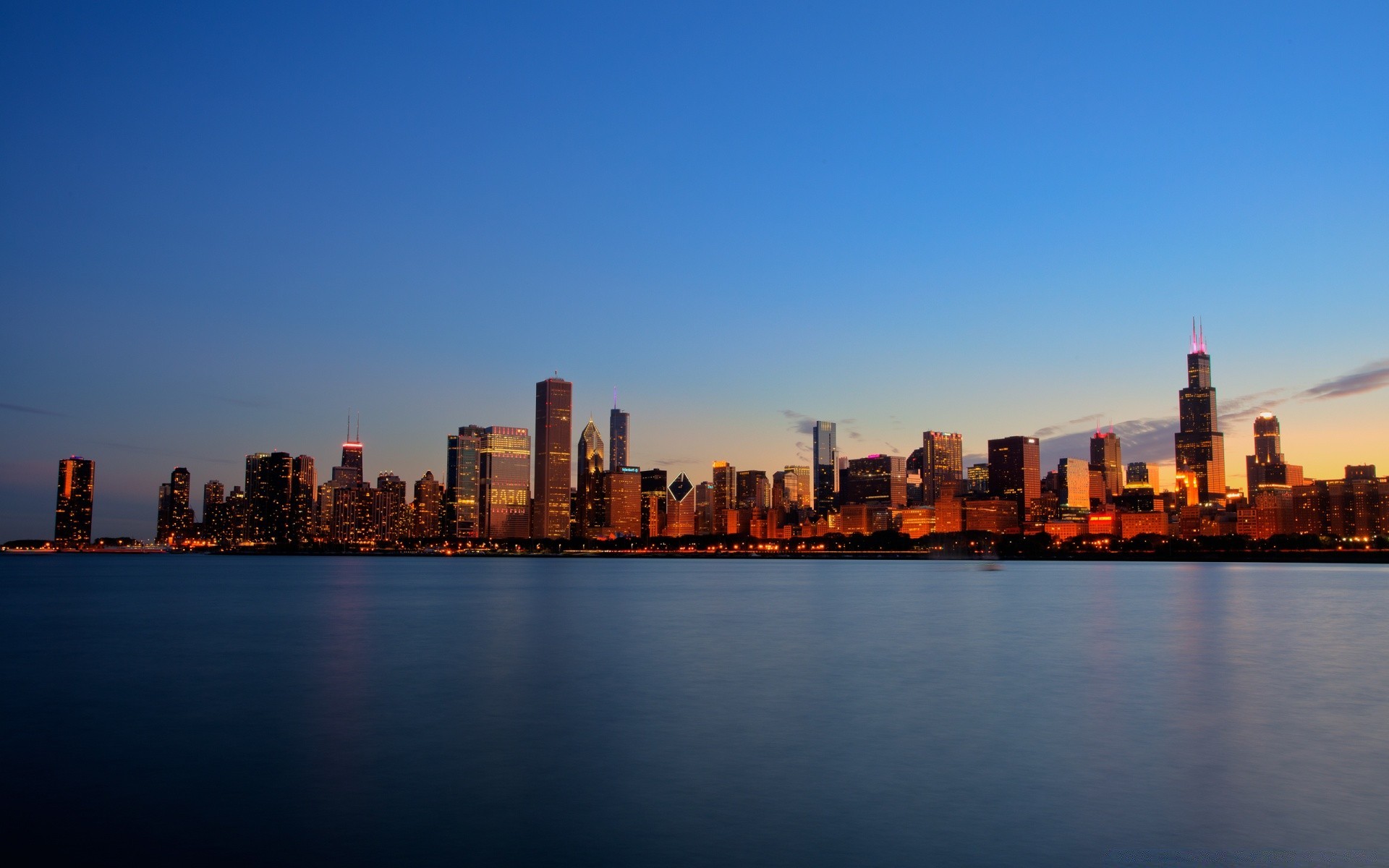 otras ciudades arquitectura centro de la ciudad ciudad skyline crepúsculo puesta de sol ciudad agua rascacielos río cielo hogar negocio oficina reflexión viajes noche paseo marítimo