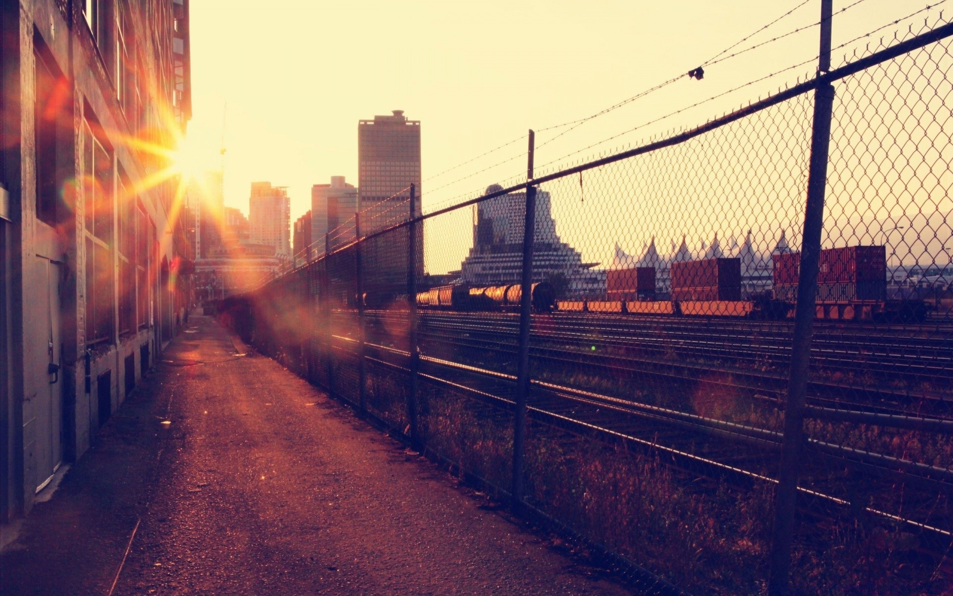 andere städte brücke transportsystem reisen stadt städtisch zug auto licht straße sonnenuntergang haus architektur industrie straße eisenbahn wasser stahl abend